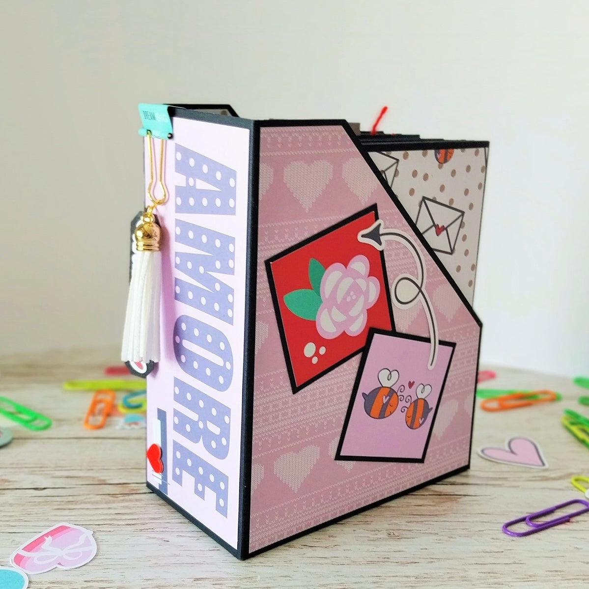 Paper Pad 12 x 12" "Legami d'amore"
