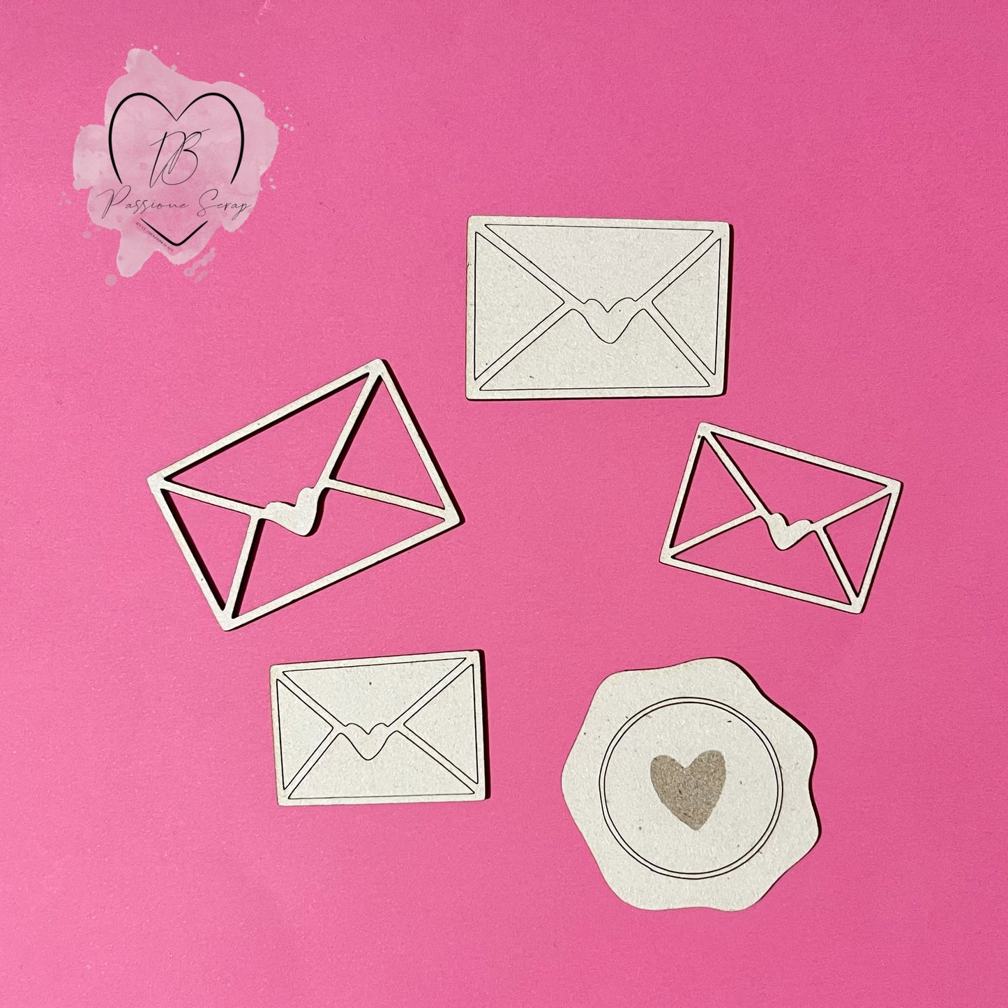 set2. 5 abbellimenti in cartonlegno "Legami d'amore"